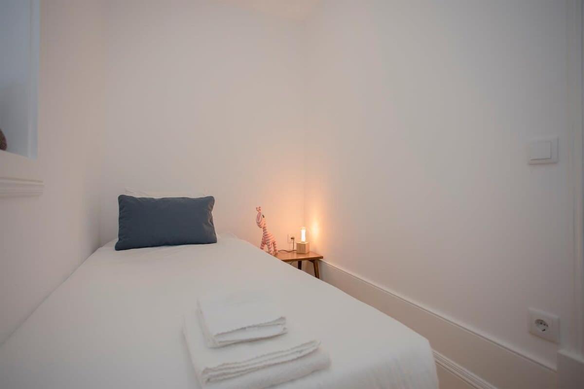 Liiiving In Porto - Clerigos Terrace Apartment Exterior photo